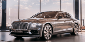 Η Bentley Flying Spur 
