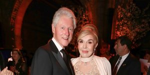 Η Μαριάννα Β. Βαρδινογιάννη με τον Μπιλ Κλίντον