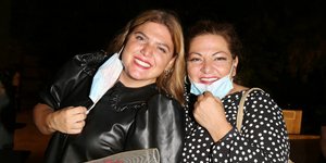 Η Δανάη Μπάρκα με τη μητέρα της, Βίκυ Σταυροπούλου