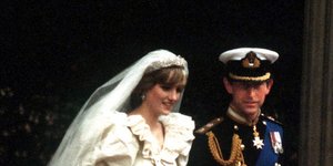 Νταϊάνα νυφικό