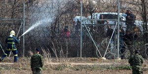 Ενισχύονται τα μέτρα αποτροπής στον Εβρο