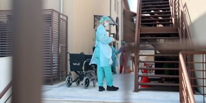 γιατροι με στολές 