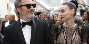 Γονείς έγιναν οι Joaquin Phoenix και η Ρούνεϊ Μάρα