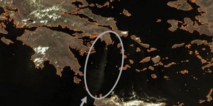 Έως την Κρήτη φτάνει ο καπνός από την πυρκαγιά στην Κερατέα, όπως δείχνει εικόνα ευρωπαϊκού δορυφόρου