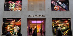 Κατάστημα της Louis Vuitton που ανήκει στον όμιλο LVMH