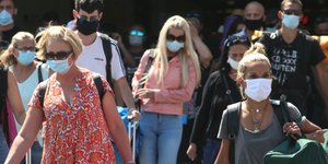Κορωνοϊός: Τα κρούσματα στην Ελλάδα ξεπέρασαν τα 11.000