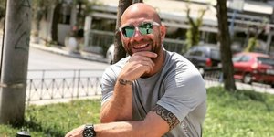 Θρήνος για τον αλεξιπτωτιστή Κώστα Μελιγκώνη