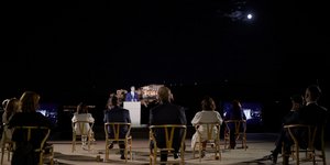 Ο Κυριάκος Μητσοτάκης στην ομιλία του στην τελετή φωταγώγησης της Ακρόπολης