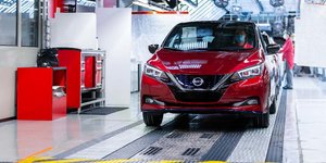Nissan: 500.000 Leaf από τη γραμμή παραγωγής