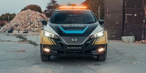 Nissan RE-LEAF: Το ηλεκτρικό που δίνει ρεύμα παντού