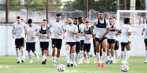 Οι ποδοσφαιριστές του Ολυμπιακού στην σημερινή προπόνηση