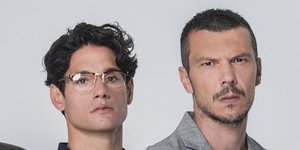 Ο Πάνος Βλάχος και ο Ιωάννης Παπαζήσης στη σειρά «Αγγελική»