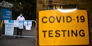 Πινακίδα για τεστ κορωνοϊού στο Λονδίνο