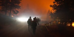 πυροσβεστες φωτια 