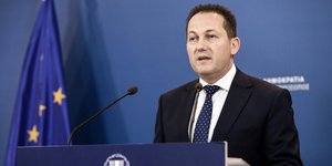Στέλιος Πέτσας