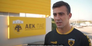 Ο Στράτος Σβάρνας