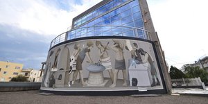 ΙΙΕΚ Swiss Approval Institute