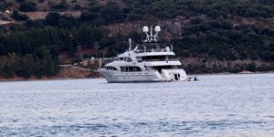 Θαλαμηγός