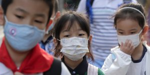 τρια κινεζακια με μασκα