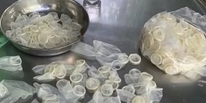 Βιετνάμ: Κατασχέθηκαν 345.000 χρησιμοποιημένα προφυλακτικά