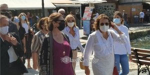 Βόλτα στα Χανιά για την Μαρέβα Μητσοτάκη και την Σούζαν Πομπέο