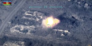 Κάμερα δείχνει βομβαρδισμούς στα σύνορα Αζερμπαϊτζάν και Αρμενίας