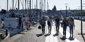 διπλα σε σκαφη 