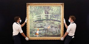 Ο πίνακας του Banksy "Show me the Monet" 