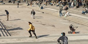 Ήρθε η ώρα του social distancing και για τους Σουηδούς;
