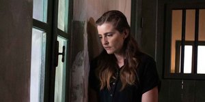 Άγριες Μέλισσες spoiler! Η Ελένη πέφτει θύμα βιασμού – Η Δρόσω μένει στον δρόμο