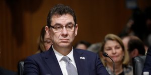 Ο CEO της Pfizer Αλμπερτ Μπουρλά