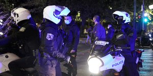Αστυνομικοί της ομάδας ΔΙΑΣ στον δρόμο