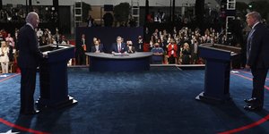 Τζο Μπάιντεν και Ντόναλντ Τραμπ σε παλιότερο ντιμπέιτ