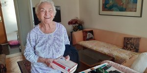  Ιουλία Ταλιαδώρου