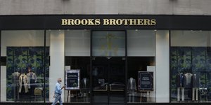 Brooks Brothers κατάστημα βιτρίνα