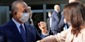 Ο Μ. Τσαβούσογλου και η Σουηδή ομόλογός του