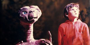e.t και ελιοτ