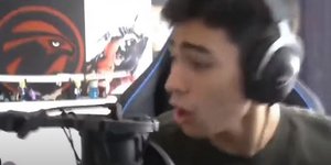 Τούρκος gamer την ώρα του σεισμού των 6,7 ρίχτερ