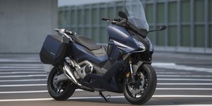 H Honda παρουσιάζει το Forza 750