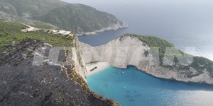 Καμένες εκτάσεις πάνω από το Ναυάγιο