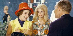 Η Ρένα Βλαχοπούλου στην ταινία «Κάτι να καίει»