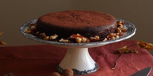 κέικ σοκολάτα με κροκάν φουντουκιού