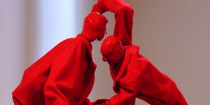 κοκκινα ανθρωπακια 