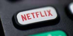 Το κουμπί για την υπηρεσία του Netflix στο τηλεκοντρόλ