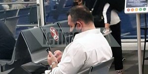 Ο Γιάννης Λαγός στο αεροδρόμιο Ελευθέριος Βενιζέλος