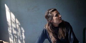 Η Μαρία Κίτσου στον ρόλο της Ελένης στη φυλακή, στις «Άγριες Μέλισσες»