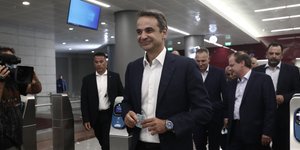 Ο Κυριάκος Μητσοτάκης σε εγκαίνια σταθμών του μετρό