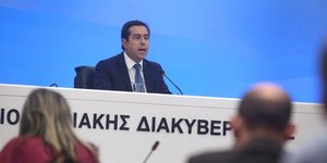 Νότης Μηταράκης