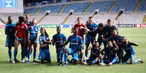 Μαθαίνουν αντιπάλους στο Champiosn League οι παίκτες του Ολυμπιακού