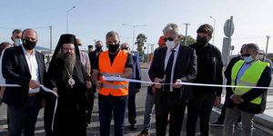 Κόψιμο κορδέλας σε Παλαιά εθνική οδό Αθηνών - Θηβών